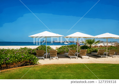 idyllic  beach of Jumeirah with white sand and fine service and walm water of Persian gulf 127359318