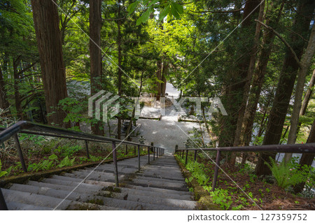 長野戶隱神社中社靈堂 127359752