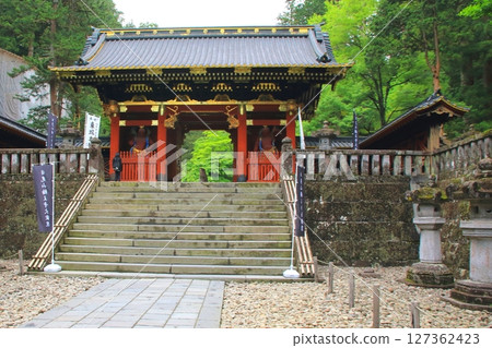 Nikko Iemitsu Mausoleum College - Niimon Nikko Iemitsu Mausoleum College - Niimon 127362423