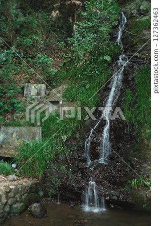 Small waterfall: Minase Falls 127362463