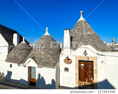 Alberobello, a World Heritage Site in Southern Italy Alberobello, a World Heritage Site in Southern Italy 127363498