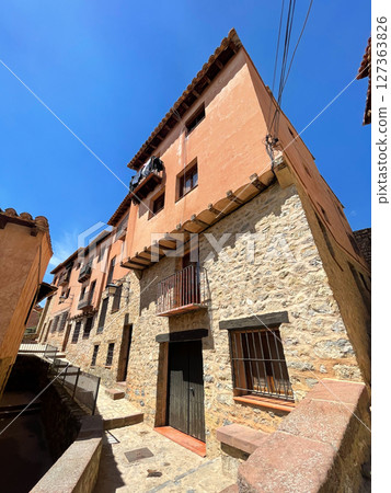 阿爾瓦拉辛老城區:西班牙最美麗的村莊 阿爾瓦拉辛老城區:西班牙最美麗的村莊 127363826