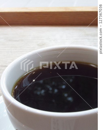 Coffee to drink at the cafe 127367036