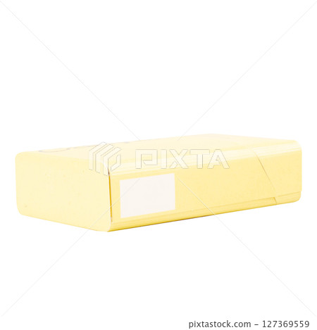 cigarette box on white background product 127369559