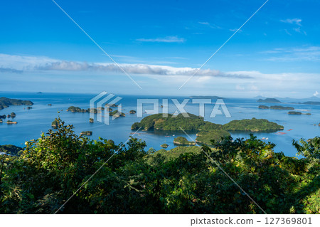 View of the Kujukushima Islands from Ishidake Observatory Park (Sasebo City) 127369801
