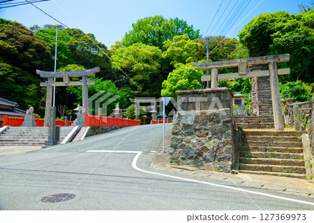 Kengyu Shrine, Orihime Shrine, Ebisu Shrine, Munakata Taisha Nakatsu Shrine, Torii Kengyu Shrine, Orihime Shrine, Ebisu Shrine, Munakata Taisha Nakatsu Shrine, Torii 127369973