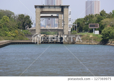 Edogawa Water Lock Gate on the Old Edogawa River 127369975