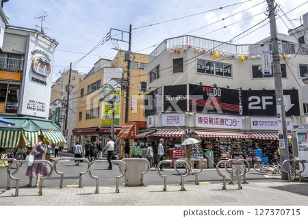 東京目黑區的城市景觀 - 學藝大學站 127370715