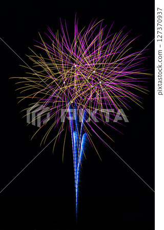 Fireworks 127370937