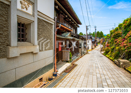 Toyama Prefecture, Nanto City, Inami Townscape 127371033