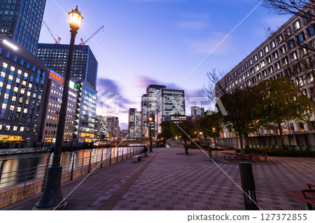 Evening view from the promenade along the Tosabori River, January 17, Japan 127372855