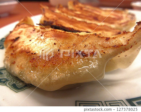 在中國連鎖餐廳吃的“餃子” 127378025