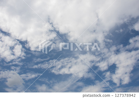 多雲天空　 127378942