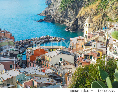 Italy's World Heritage Site: Cinque Terre (Vernazza) 127380059