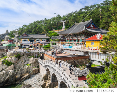 Busan Haedong Yonggungsa Temple 127380849