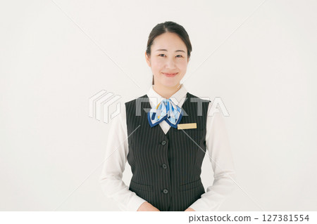 穿制服的女人 穿制服的女人 127381554