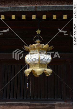 Kitano Tenmangu Shrine, Hanging Lanterns in the East Corridor, Kamigyo Ward, Kyoto City 127381996