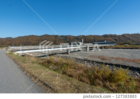 歷史悠久的古道「鹽路」及其周邊地區 歷史悠久的古道「鹽路」及其周邊地區 127383883