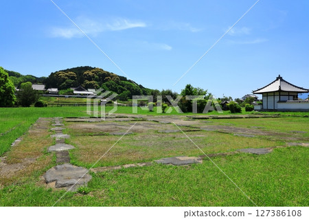 河原寺遺址：東僧房遺址 127386108