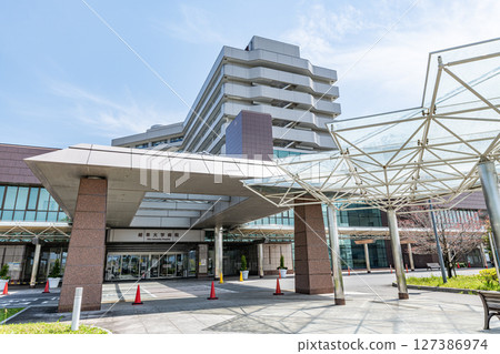 Gifu University Hospital, Gifu City, Gifu Prefecture Gifu University Hospital, Gifu City, Gifu Prefecture 127386974