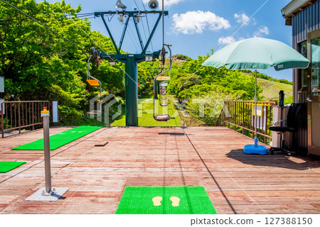 Scenery of the "Sightseeing Lift" in Mount Gozaisho's mountain park Scenery of the "Sightseeing Lift" in Mount Gozaisho's mountain park 127388150