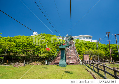 Scenery of the "Sightseeing Lift" in Mount Gozaisho's mountain park Scenery of the "Sightseeing Lift" in Mount Gozaisho's mountain park 127388161