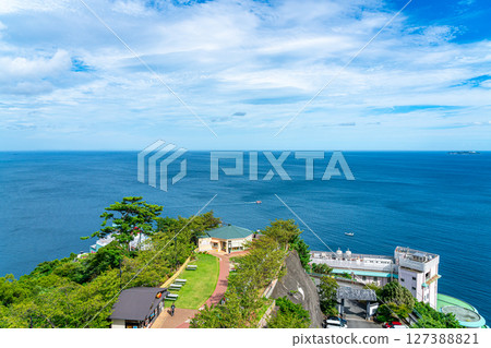 [Shizuoka Prefecture] The refreshing sea of Atami as seen from the observation deck of Atami Castle 127388821