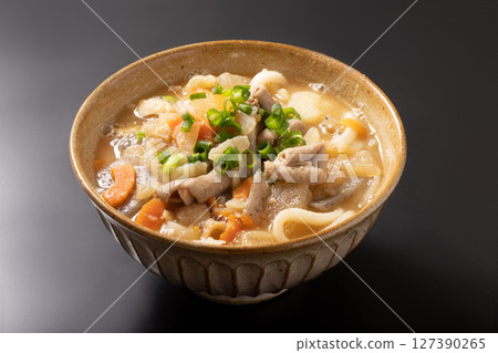 Miso-boiled offal and udon 127390265