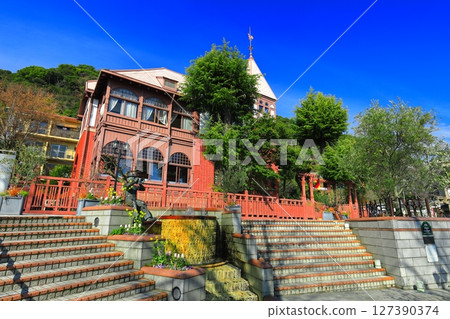 [Hyogo Prefecture] Clear weather weathercock house (Kobe Kitano Ijinkan) 127390374