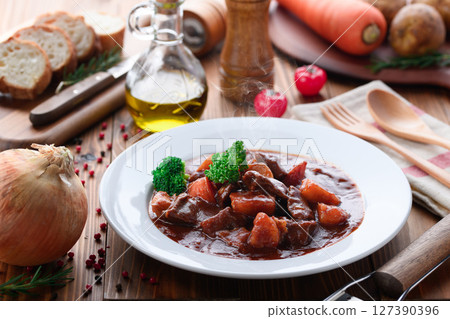 Tongue stew with plenty of vegetables Tongue stew with plenty of vegetables 127390396