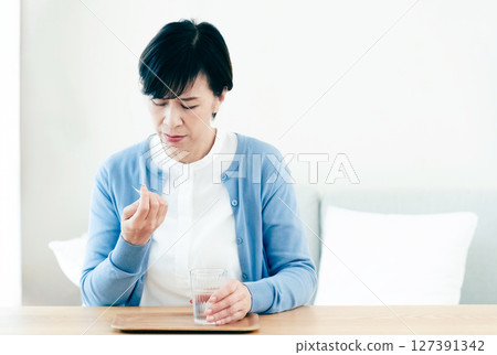 中量級飲用藥 127391342