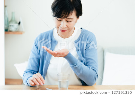 中量級飲用藥 127391350