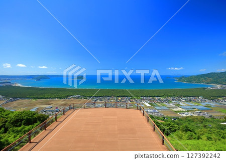 [Saga Prefecture] Kagamiyama Observation Terrace (Kagamiyama Observation Deck) on a clear day 127392242