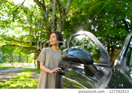 夏季休閒形象 127392813