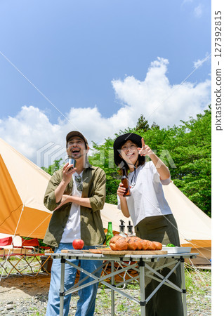 夏季休閒形象 127392815