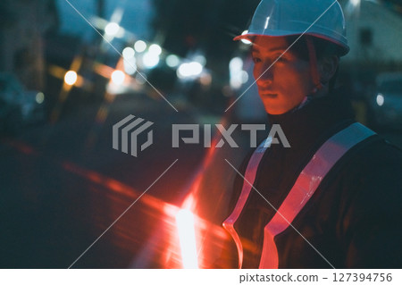 夜間保安 127394756