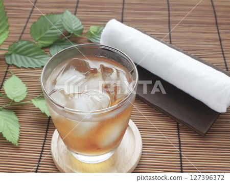 大麥茶、麥茶、飲料、濕毛巾、日文、日本飾品、日本傳統 大麥茶、麥茶、飲料、濕毛巾、日文、日本飾品、日本傳統 127396372