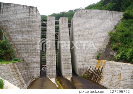 Disaster prevention infrastructure: A large-scale erosion control dam built in a mountainous area 127396762
