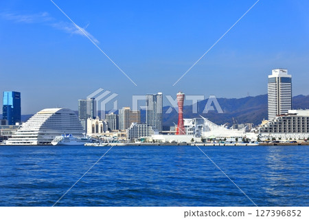 [Hyogo Prefecture] Sunny Kobe Meriken Park and Harborland (Kobe Port) 127396852