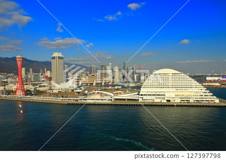 [Hyogo Prefecture] Port Tower and Kobe Meriken Park after renovation 127397798