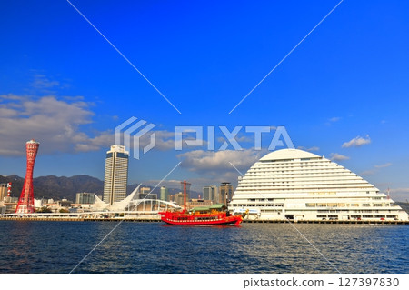 [Hyogo Prefecture] Port Tower and Kobe Meriken Park after renovation 127397830