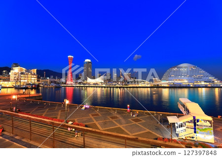 [兵庫縣] 港口塔和神戶美利堅公園改造後的夜景 127397848