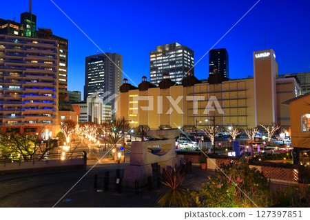 [Hyogo Prefecture] Night view of Kobe Harborland 127397851