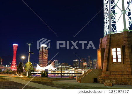 [兵庫縣] 港口塔和神戶美利堅公園改造後的夜景 127397857