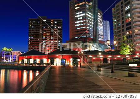 [兵庫縣]神戶磚倉庫夜景（Harborland） 127397858