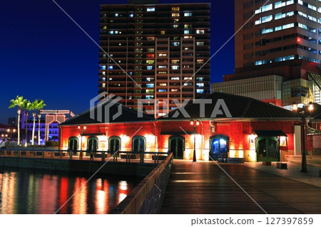 [兵庫縣]神戶磚倉庫夜景（Harborland） 127397859