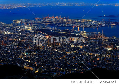 [Hyogo Prefecture] Night view of Kobe seen from Mt. Rokko (Kikuseidai) 127398821