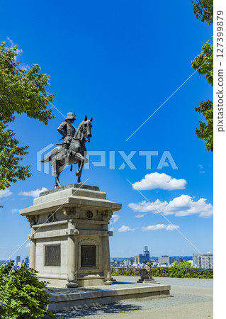 Panoramic view of Sendai city - Statue of Date Masamune on horseback 127399879