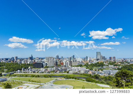 仙台市全景 - 伊達政宗騎馬像 127399883