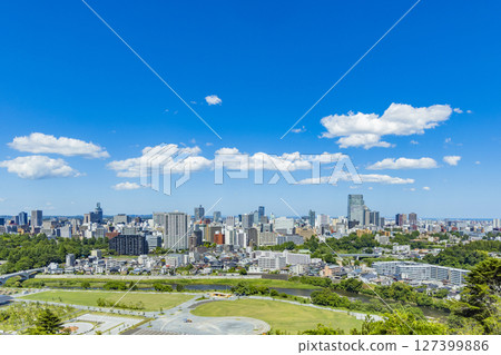 仙台市全景 - 伊達政宗騎馬像 仙台市全景 - 伊達政宗騎馬像 127399886
